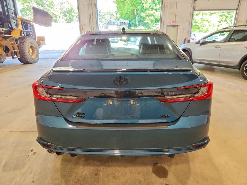 2025 TOYOTA CAMRY XSE 6