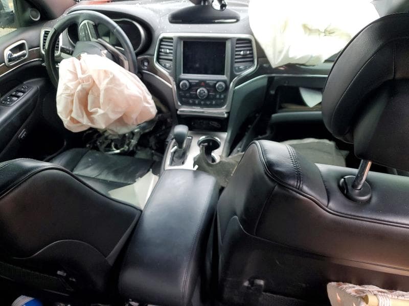 2018 JEEP GRAND CHEROKEE OVERLAND 8