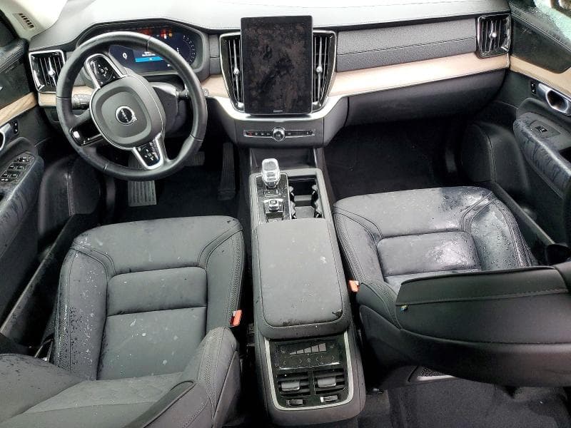 2026 VOLVO XC90 PLUS 8