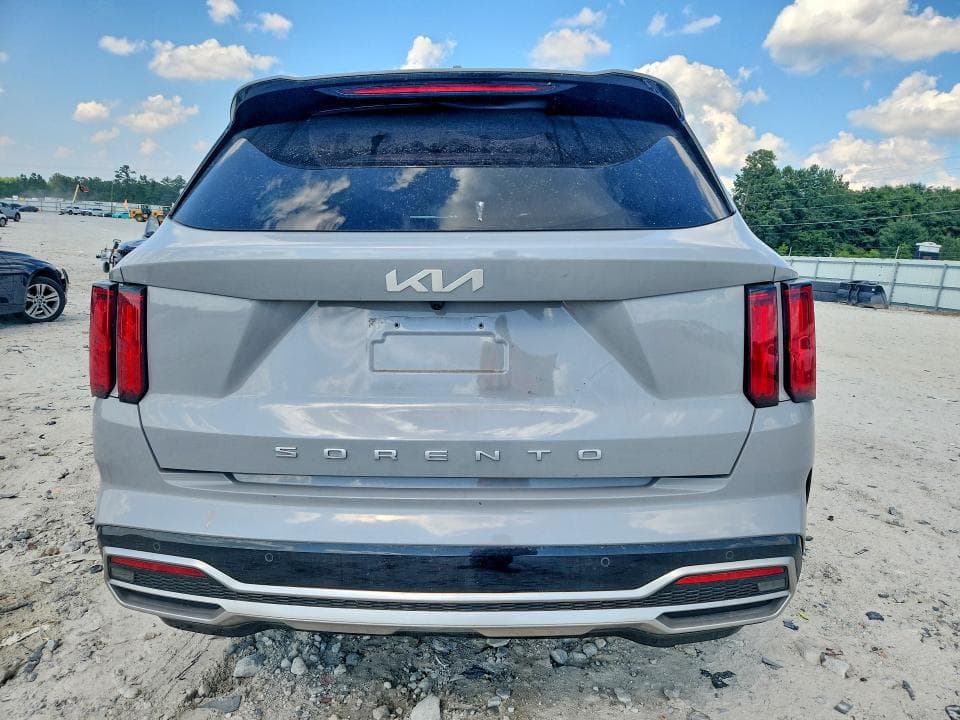 2022 KIA SORENTO SX 6