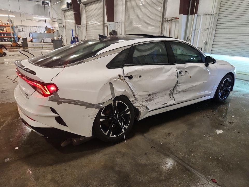 2022 KIA K5 GT LINE 3