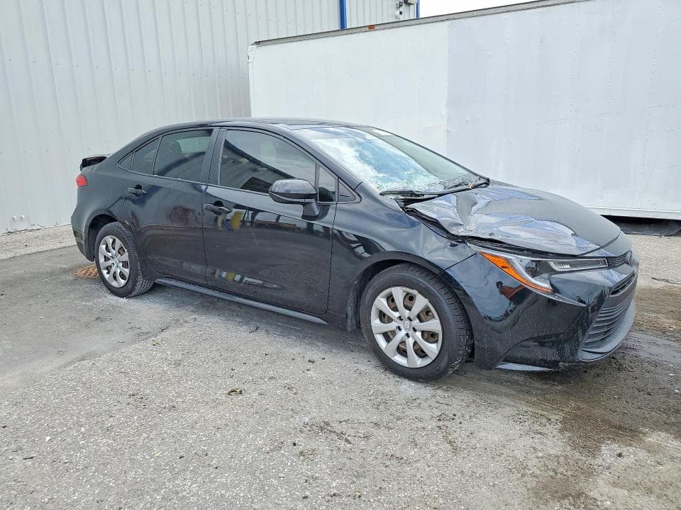 2023 TOYOTA COROLLA LE 4