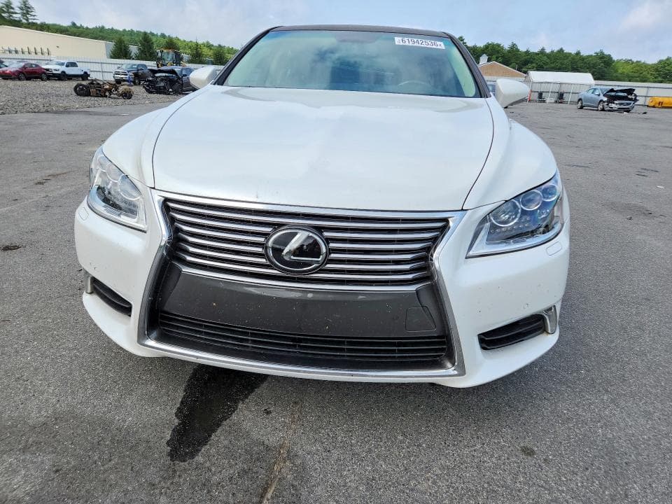 2017 LEXUS LS 460 5