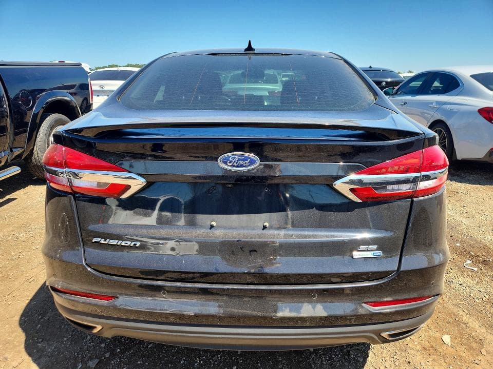 2020 FORD FUSION SE 6