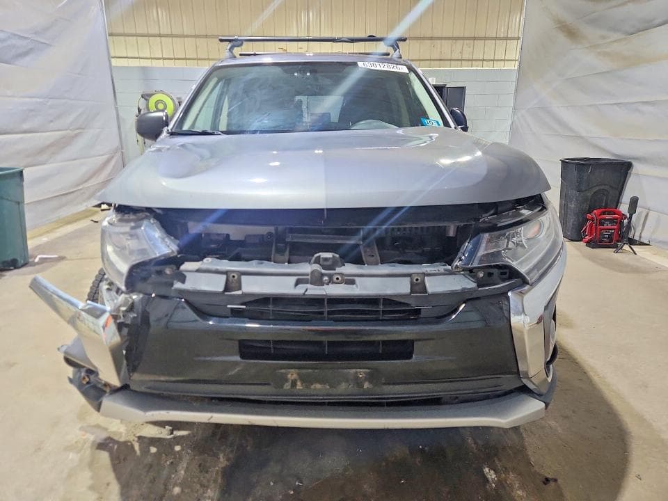 2018 MITSUBISHI OUTLANDER SE 5