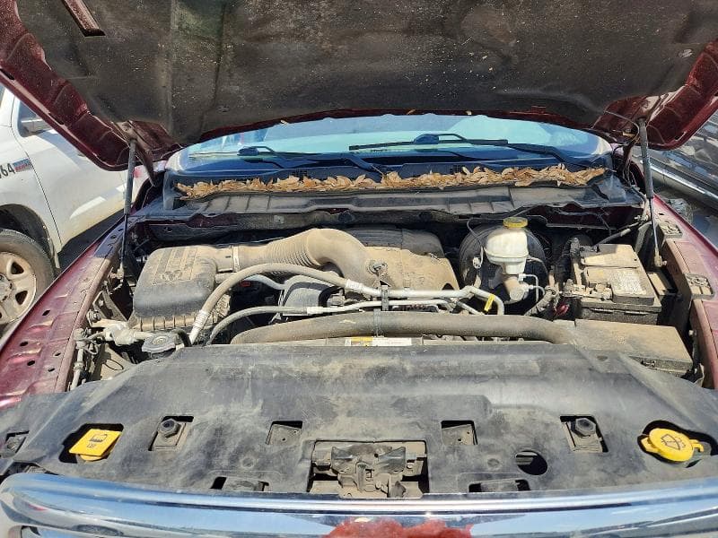 2019 RAM 1500 CLASSIC SLT 11