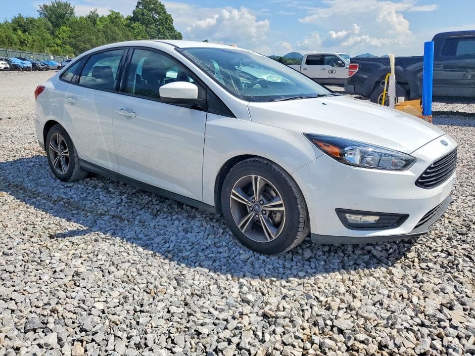 2018 FORD FOCUS SE 4