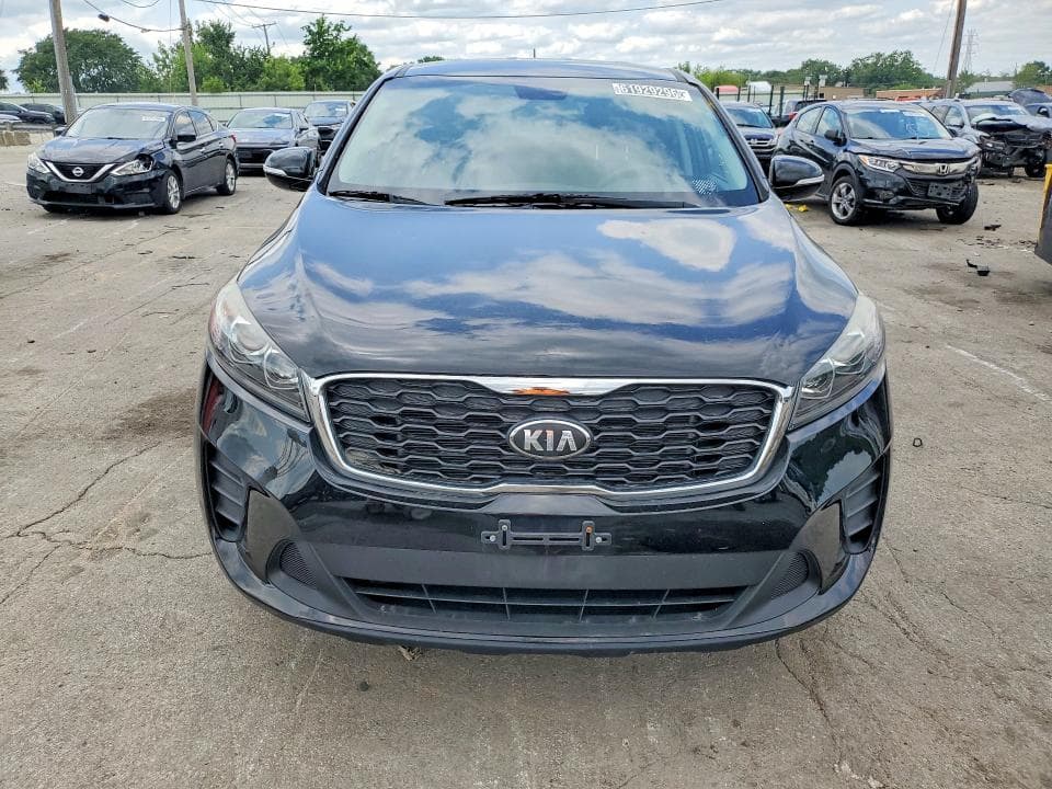 2019 KIA SORENTO LX V6 5