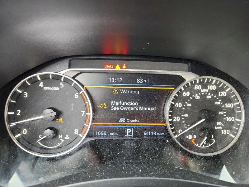 2021 NISSAN ALTIMA SR 9