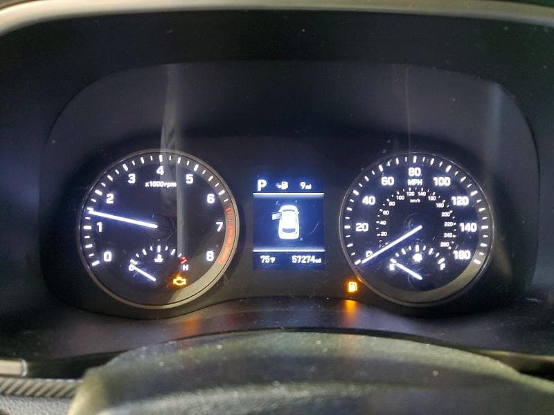 2019 HYUNDAI TUCSON SE 9