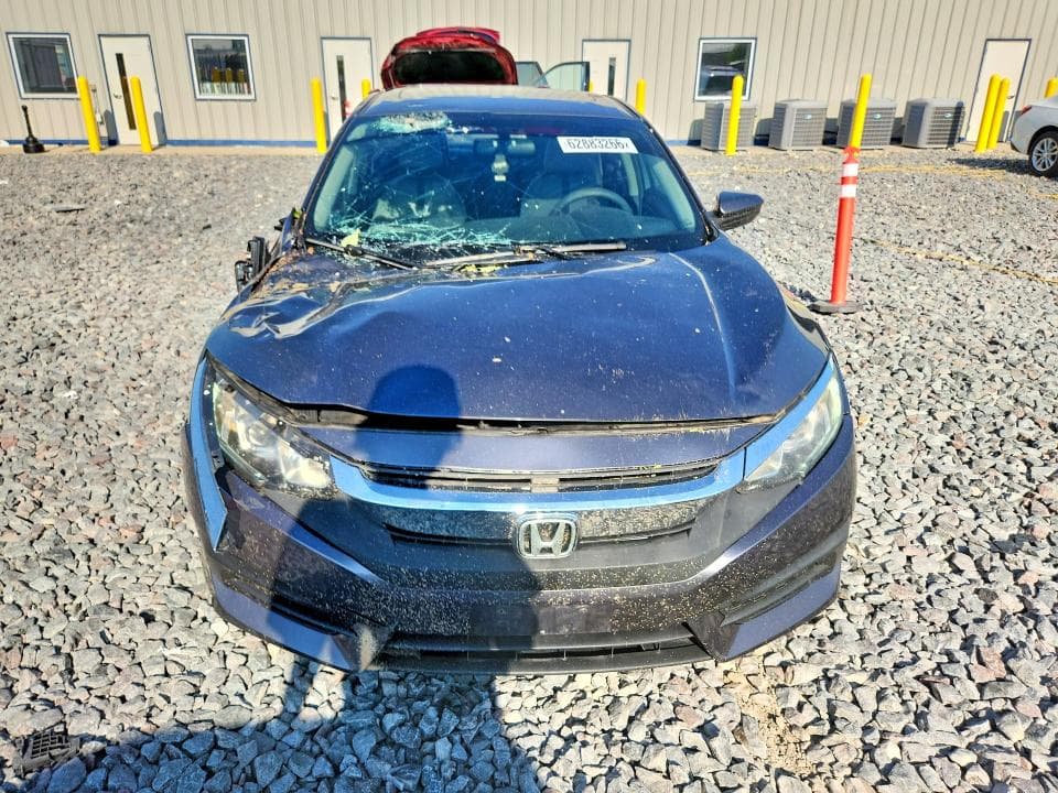 2018 HONDA CIVIC EX 5