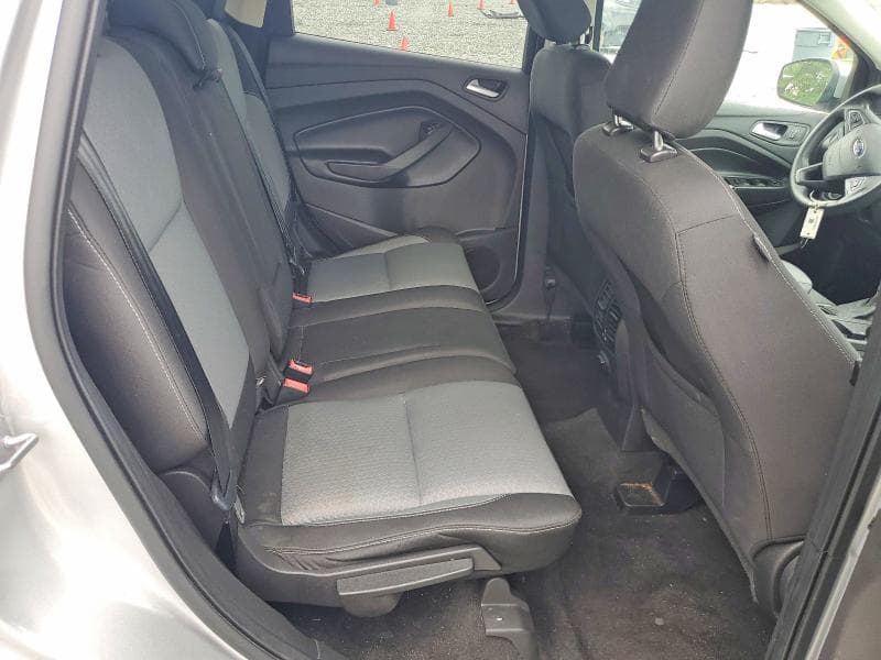2019 FORD ESCAPE SE 11