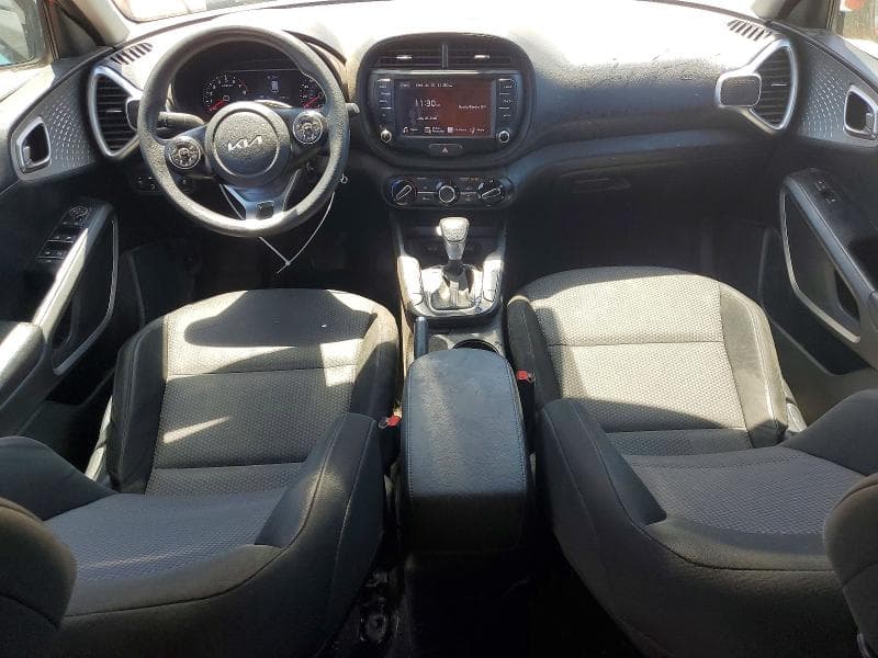 2022 KIA SOUL LX 8