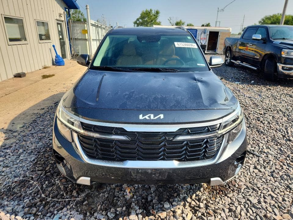 2024 KIA SELTOS EX 5