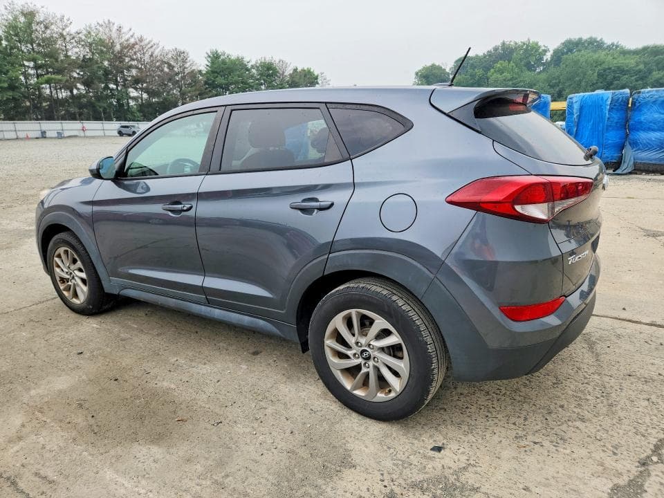 2017 HYUNDAI TUCSON SE 2