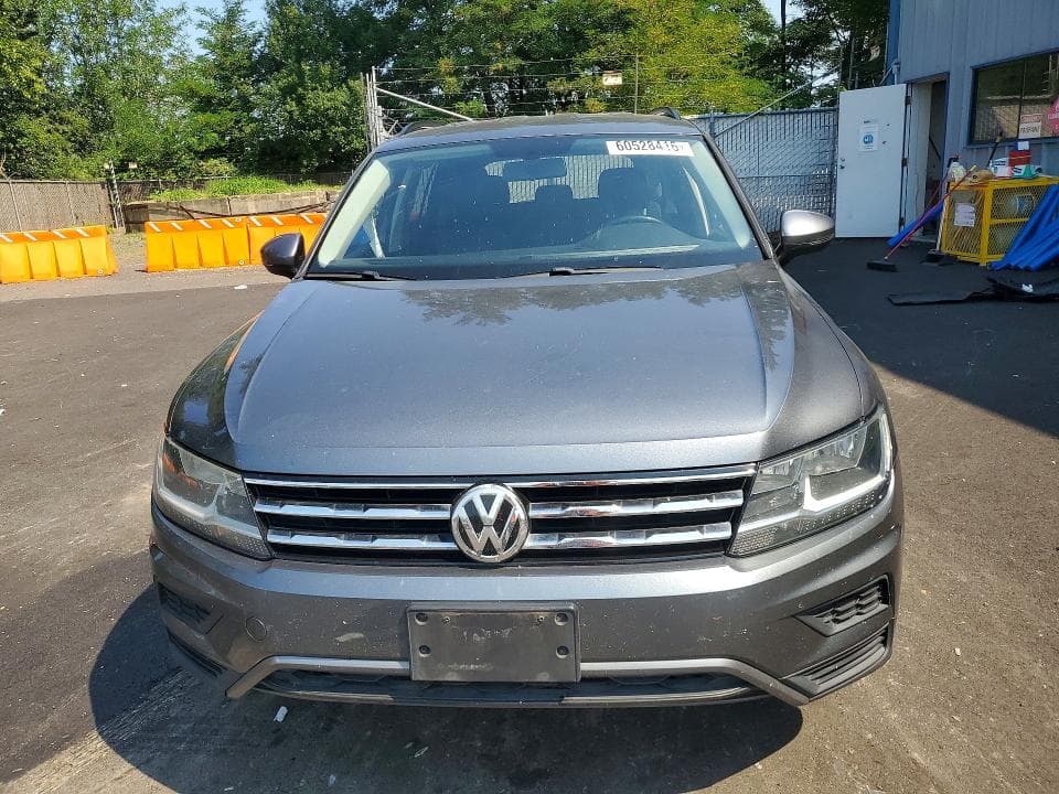 2018 VOLKSWAGEN TIGUAN SE 5