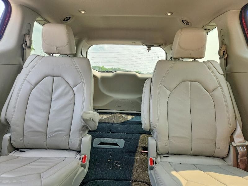 2017 CHRYSLER PACIFICA TOURING L 10