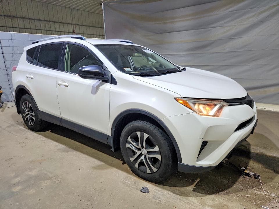 2017 TOYOTA RAV4 LE 4