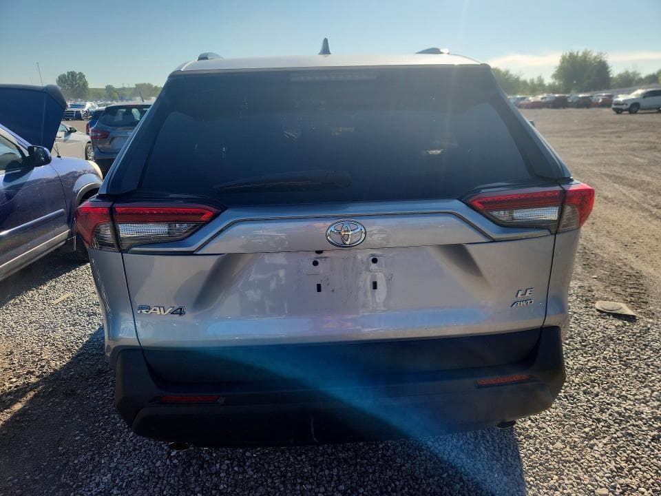 2021 TOYOTA RAV4 LE 6