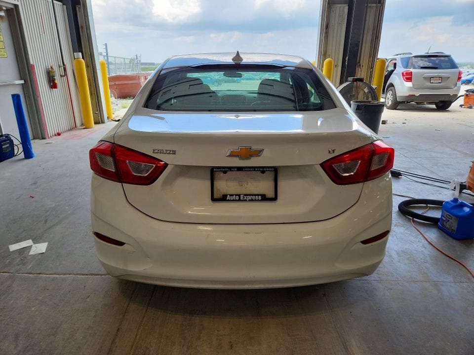 2018 CHEVROLET CRUZE LT 6