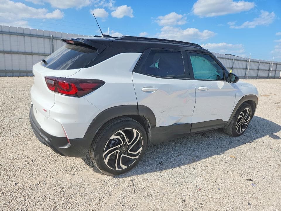 2024 CHEVROLET TRAILBLAZER RS 3