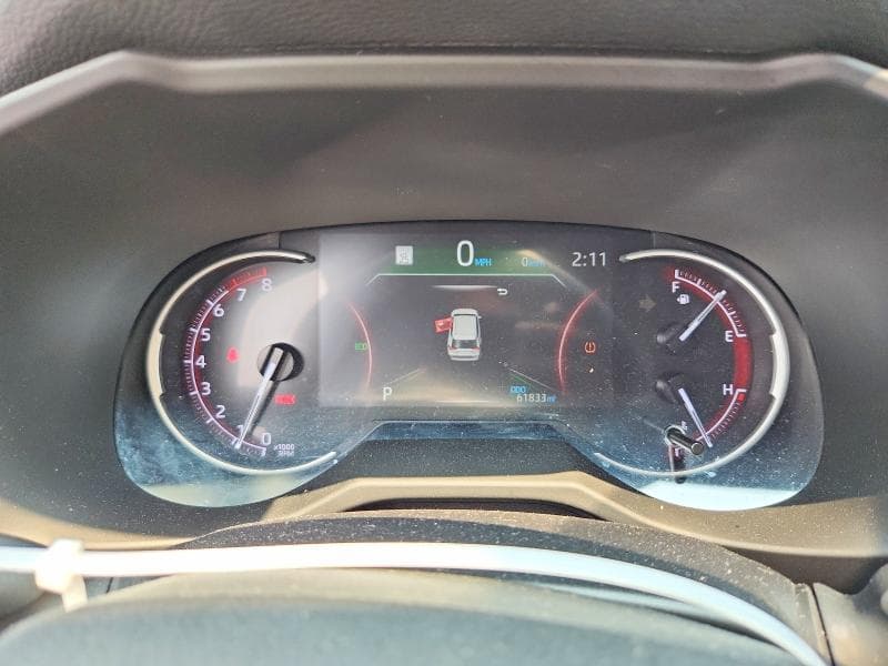 2024 TOYOTA RAV4 XLE 9