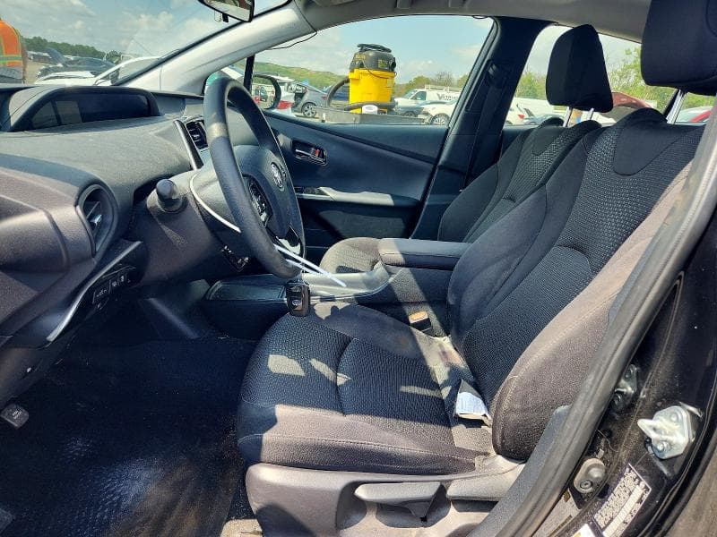 2021 TOYOTA PRIUS LE AWD-E 7