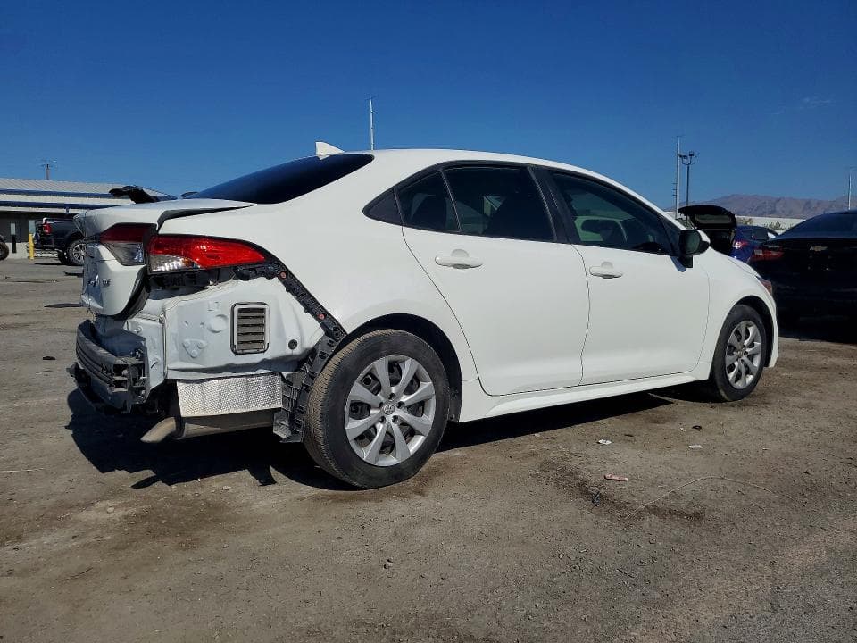 2020 TOYOTA COROLLA LE 3