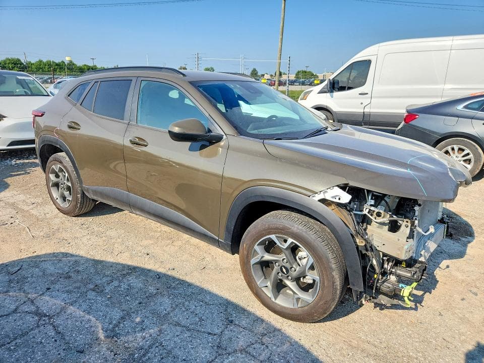 2024 CHEVROLET TRAX 1LT 4