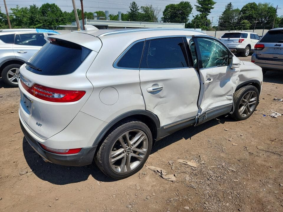 2019 LINCOLN MKC RESERVE 3