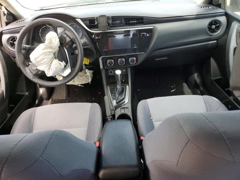2017 TOYOTA COROLLA L 8