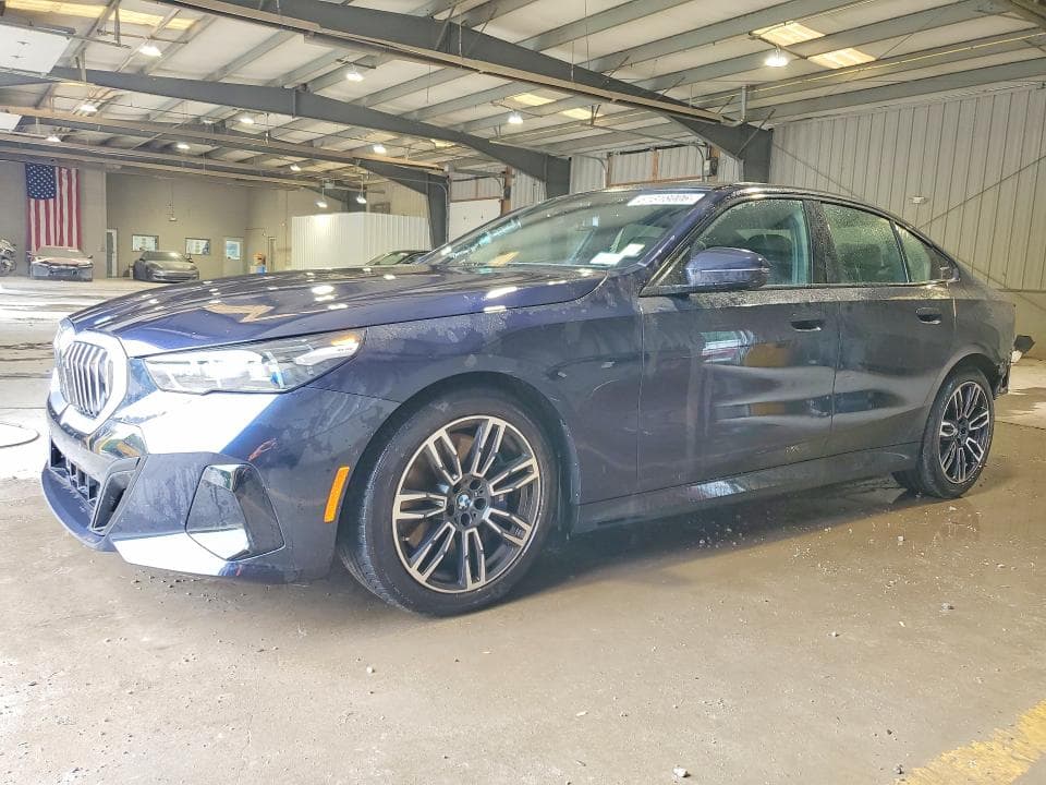 2025 BMW 540 XI - 1