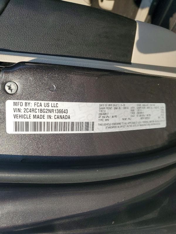 2022 CHRYSLER PACIFICA TOURING L 13