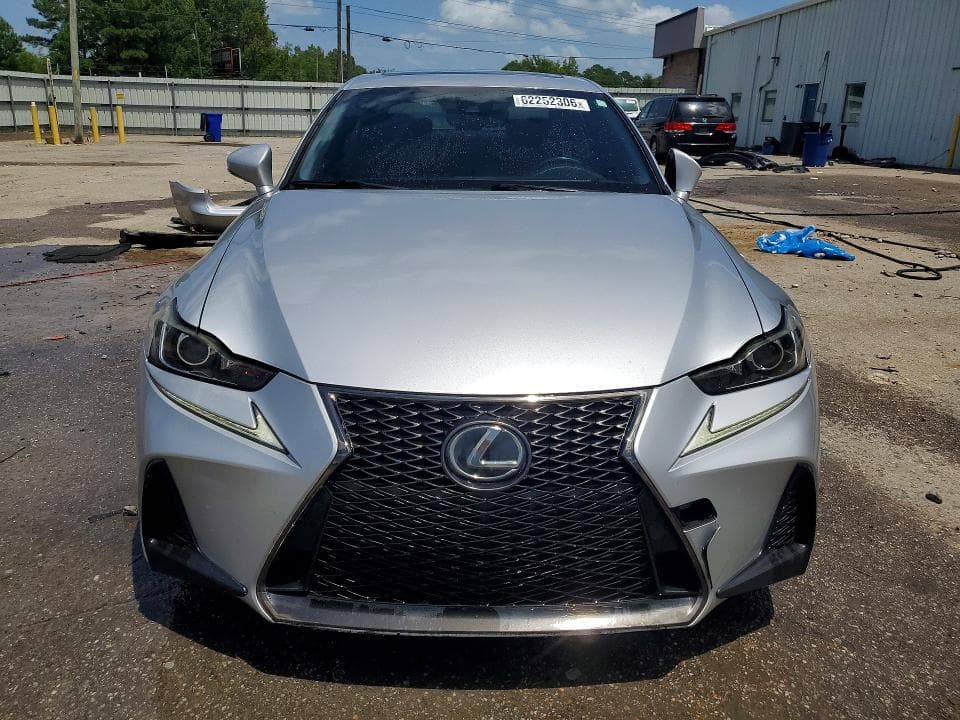 2017 LEXUS IS 200T 5