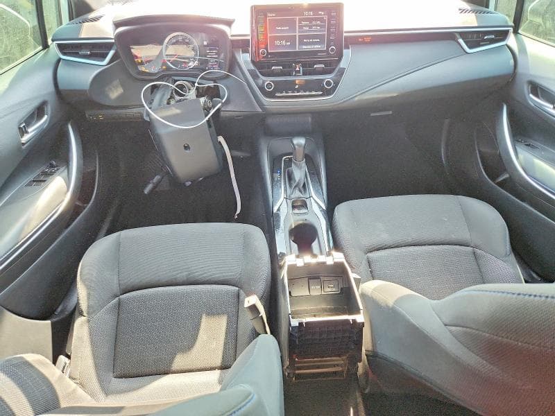 2021 TOYOTA COROLLA SE 8