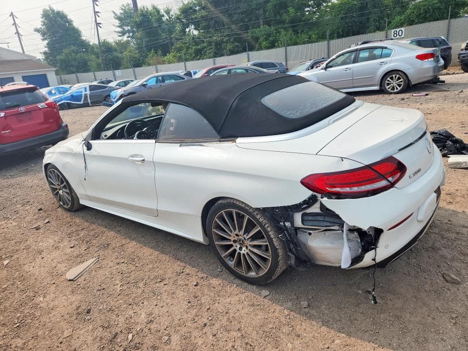 2019 MERCEDES-BENZ C 300 2