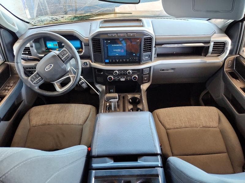 2022 FORD F150 LIGHTNING PRO 8