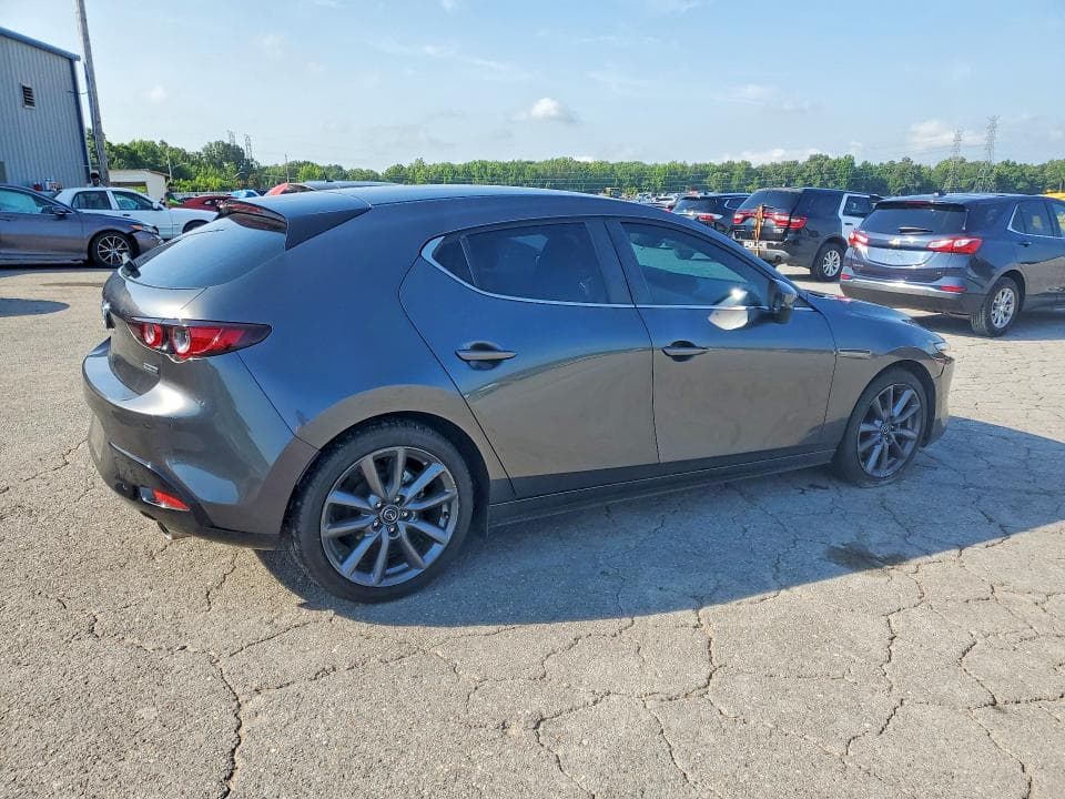 2021 MAZDA 3 SELECT 3