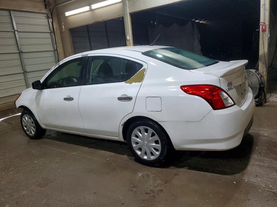 2018 NISSAN VERSA SV 2
