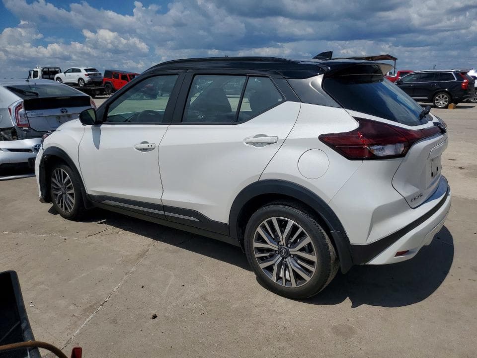 2024 NISSAN KICKS SR 2