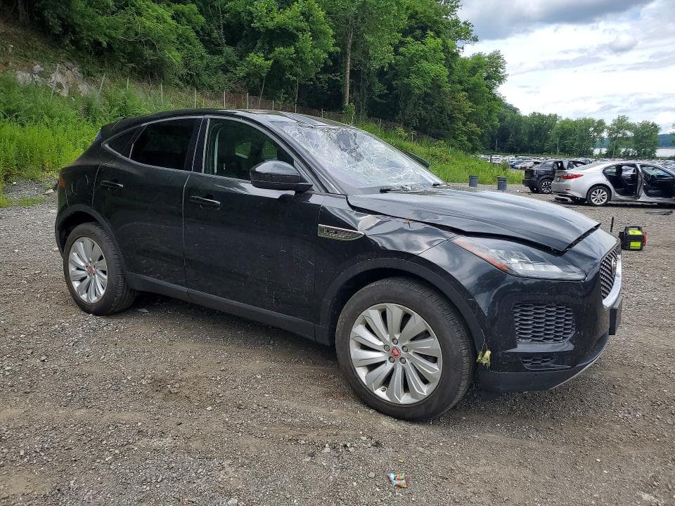 2020 JAGUAR E-PACE SE 4