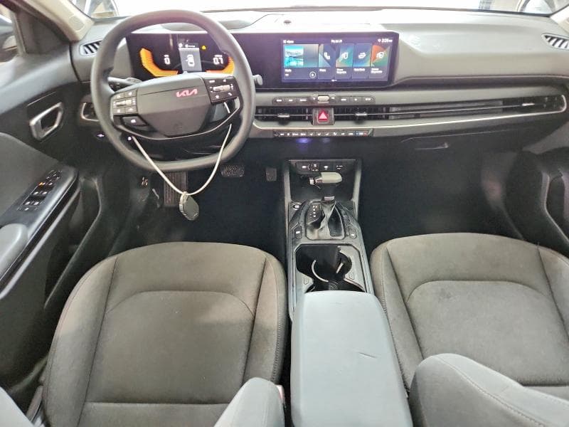 2025 KIA K4 LXS 8