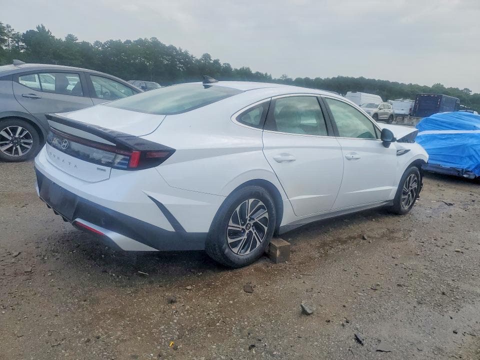 2026 HYUNDAI SONATA HYBRID BLUE 3