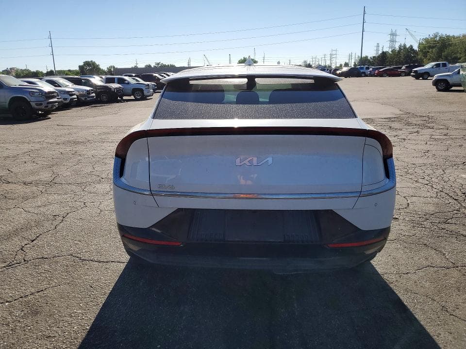 2024 KIA EV6 WIND 6
