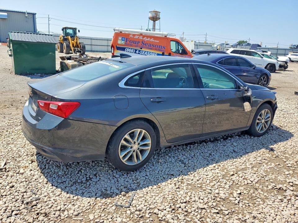 2017 CHEVROLET MALIBU LT 3