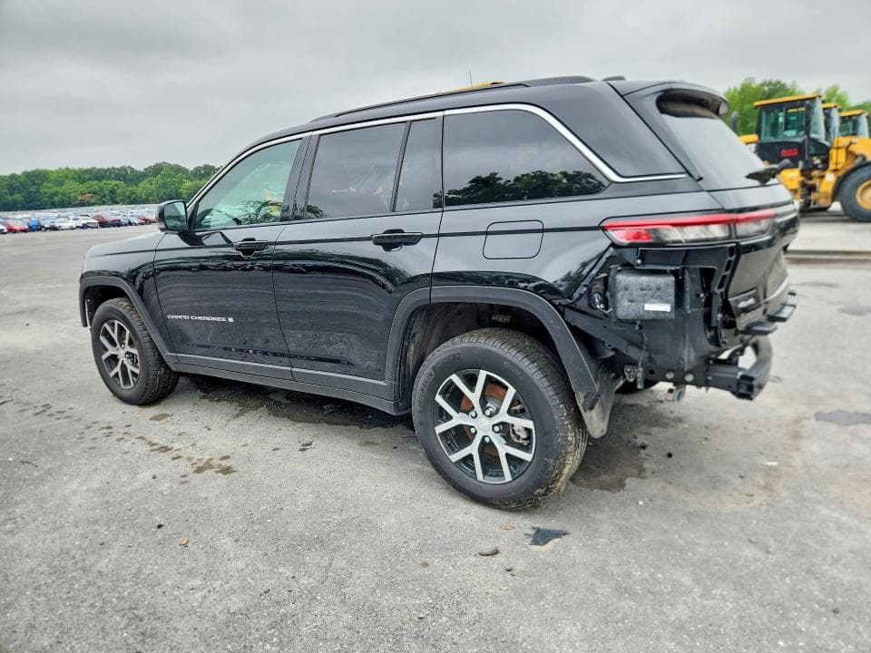 2025 JEEP GRAND CHEROKEE SPORT 2