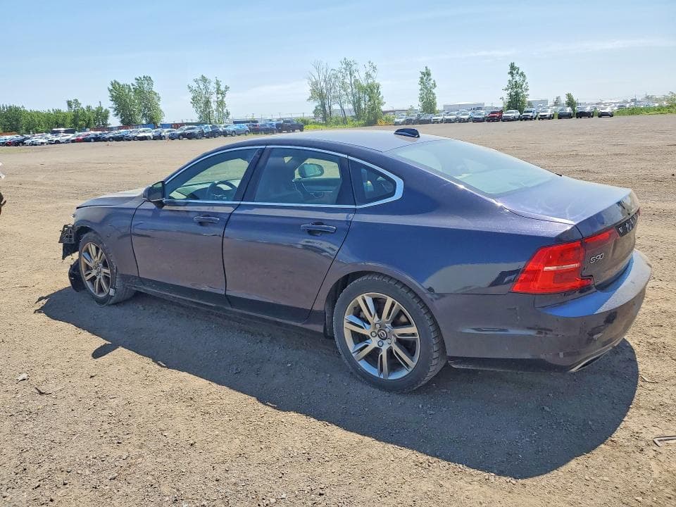 2017 VOLVO S90 T6 MOMENTUM 2