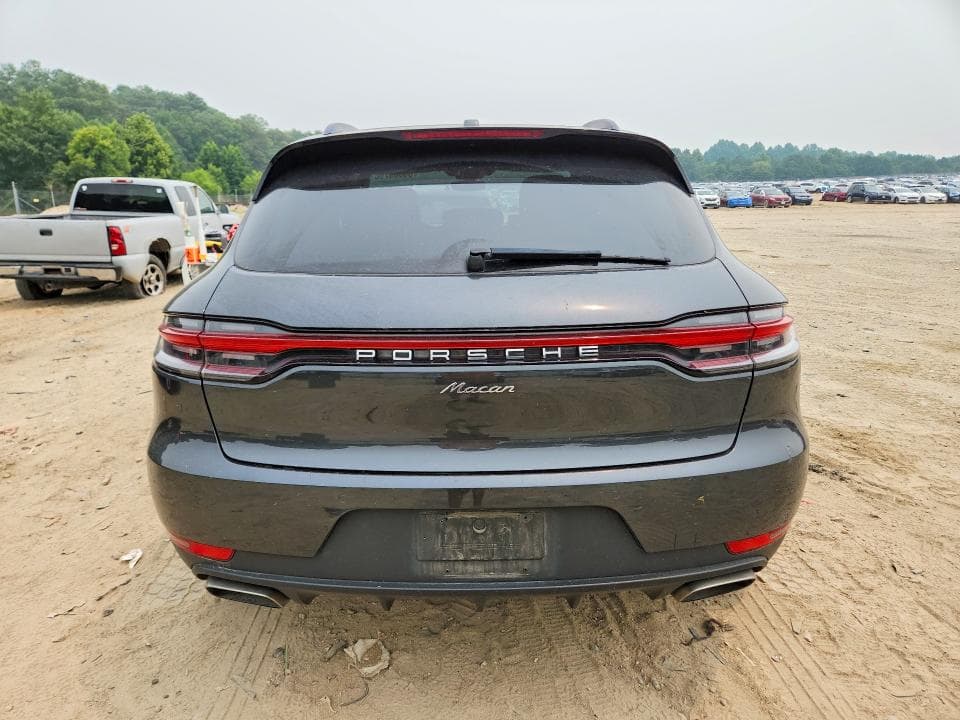 2021 PORSCHE MACAN 6