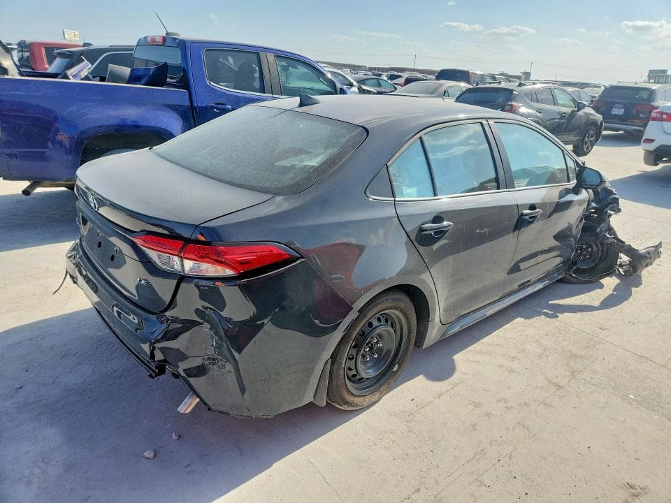 2026 TOYOTA COROLLA LE 3