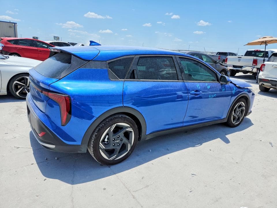 2026 KIA K4 EX 3